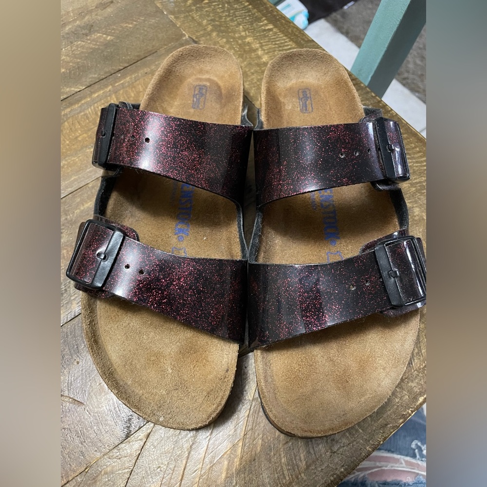 Red metallic shimmer Birkenstock Arizona size 9